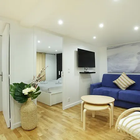 Rent A - Cosy 2bdr Apartment Paris