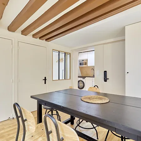 Rent A - Cosy 2bdr
