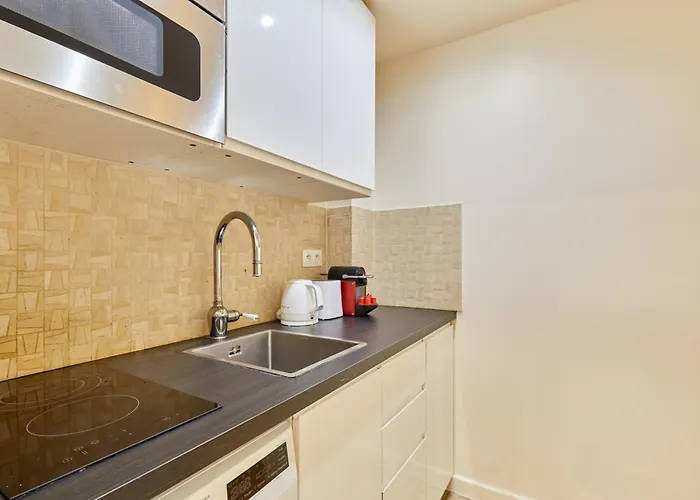 Rent A - Cosy 2bdr *